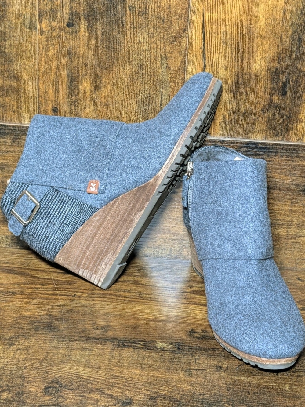 Dr. Scholl's Gray Wedge Ankle Booties with Buckle Detail
